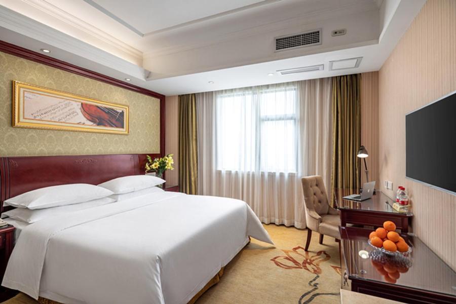 Vienna Hotel Guilin North Road Exterior foto